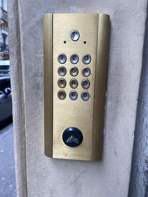 Cocon Des Champs-Elysees Párizs Kültér fotó